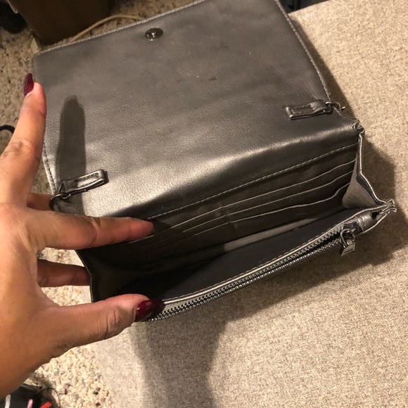 Bebe purse - Picture 4 of 4